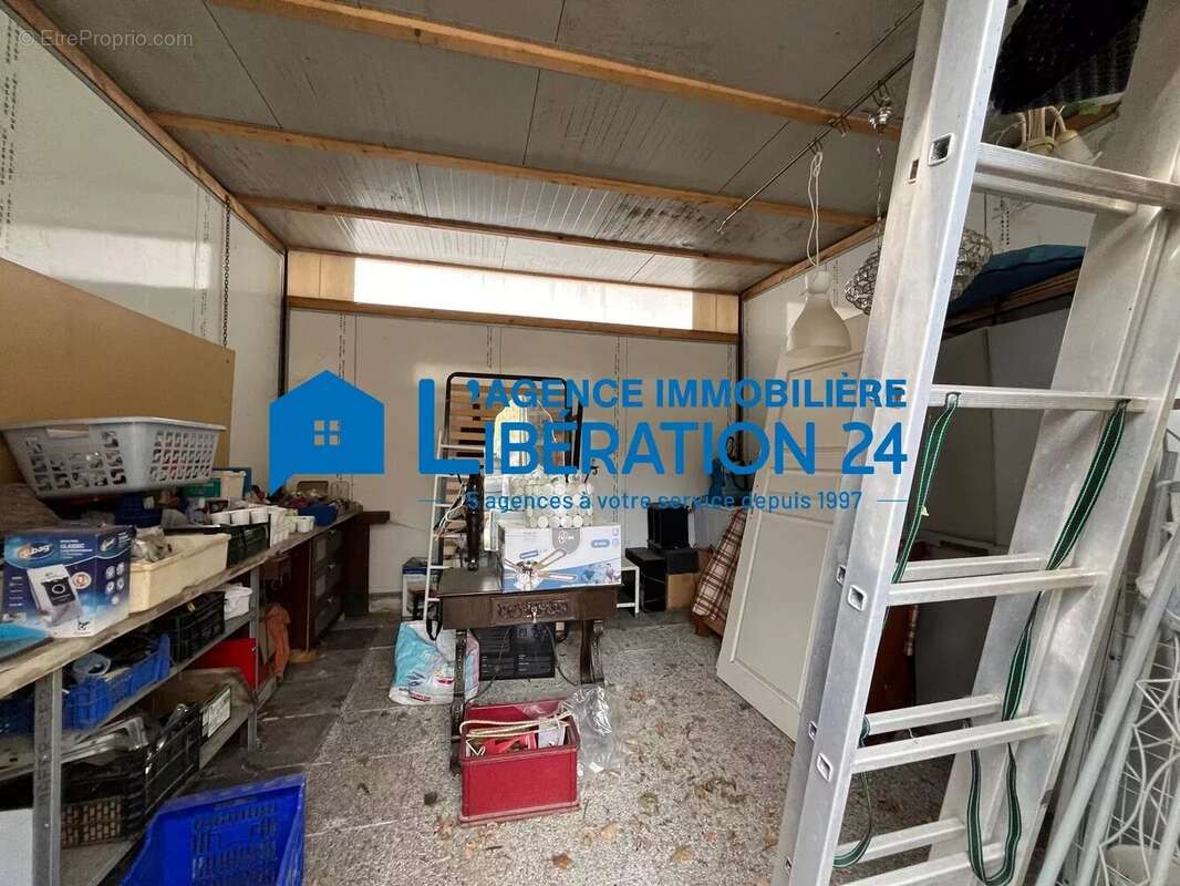 Maison à CHATEAUNEUF