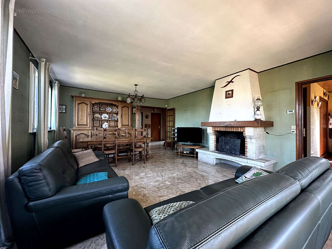 Maison à VENISSIEUX