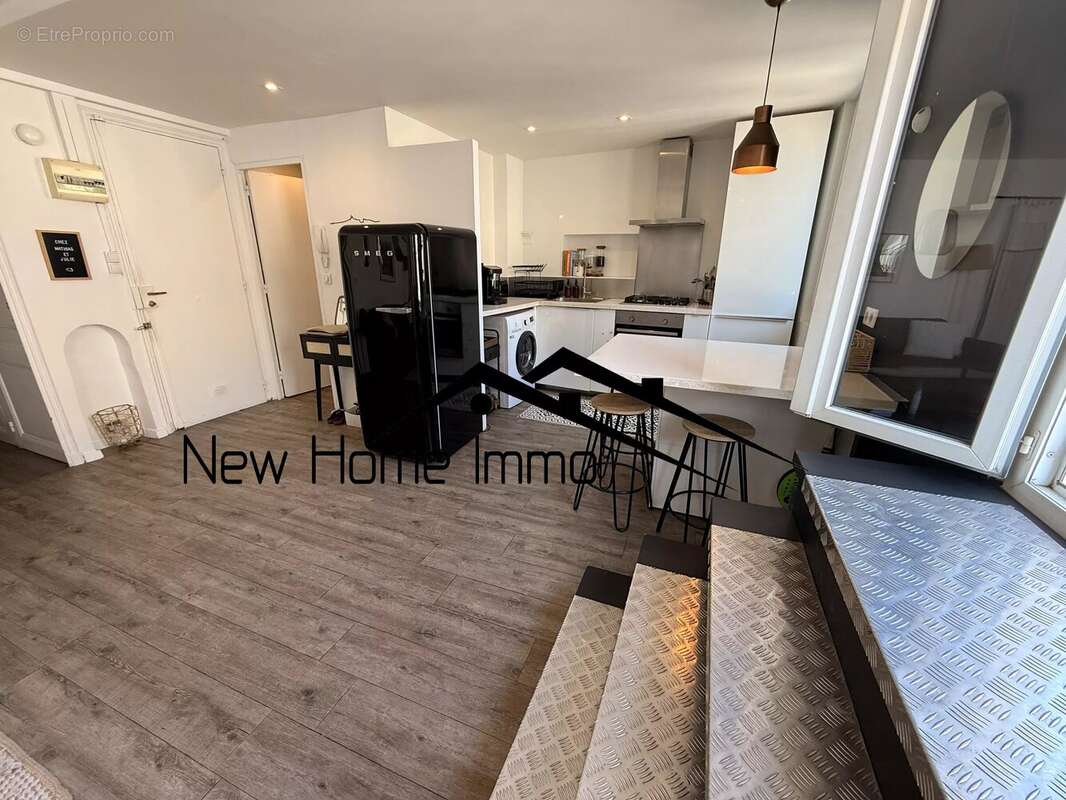Appartement à MARSEILLE-6E
