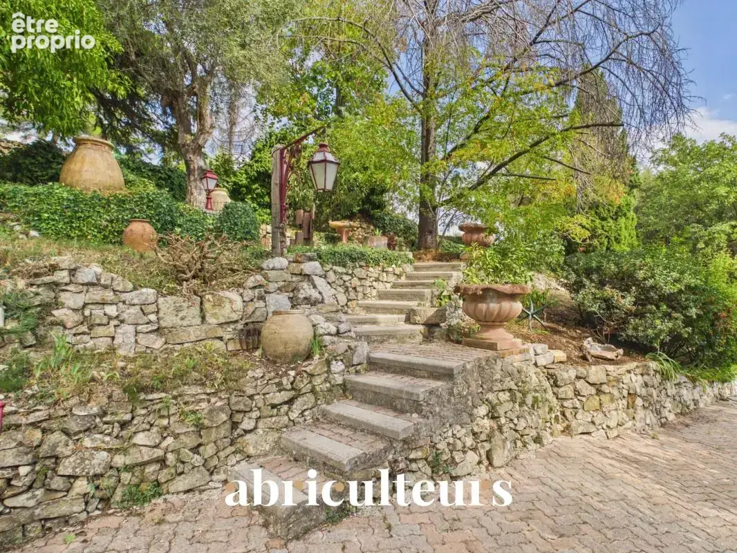 Cantaron – Propriété d'artistes à fort potentiel au cœur de 1,4 ha de verdure - photo 24