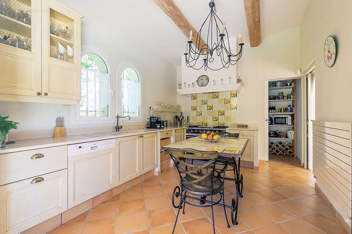 Maison à CARRY-LE-ROUET