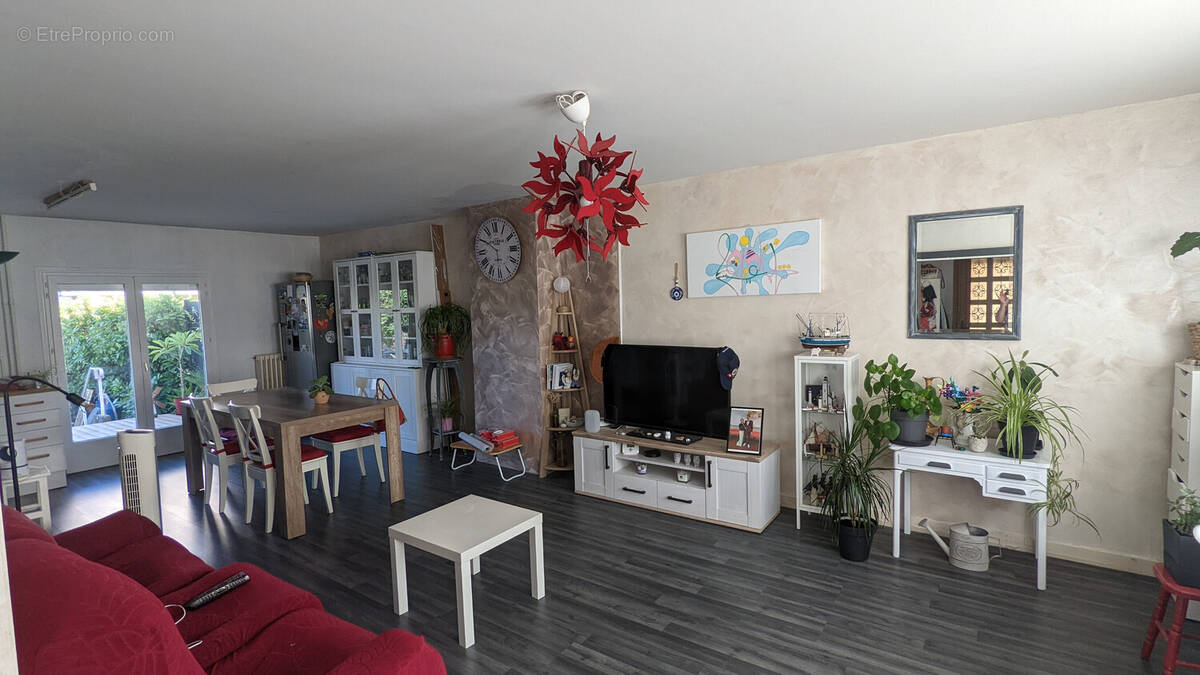 Maison à MARSANNAY-LA-COTE