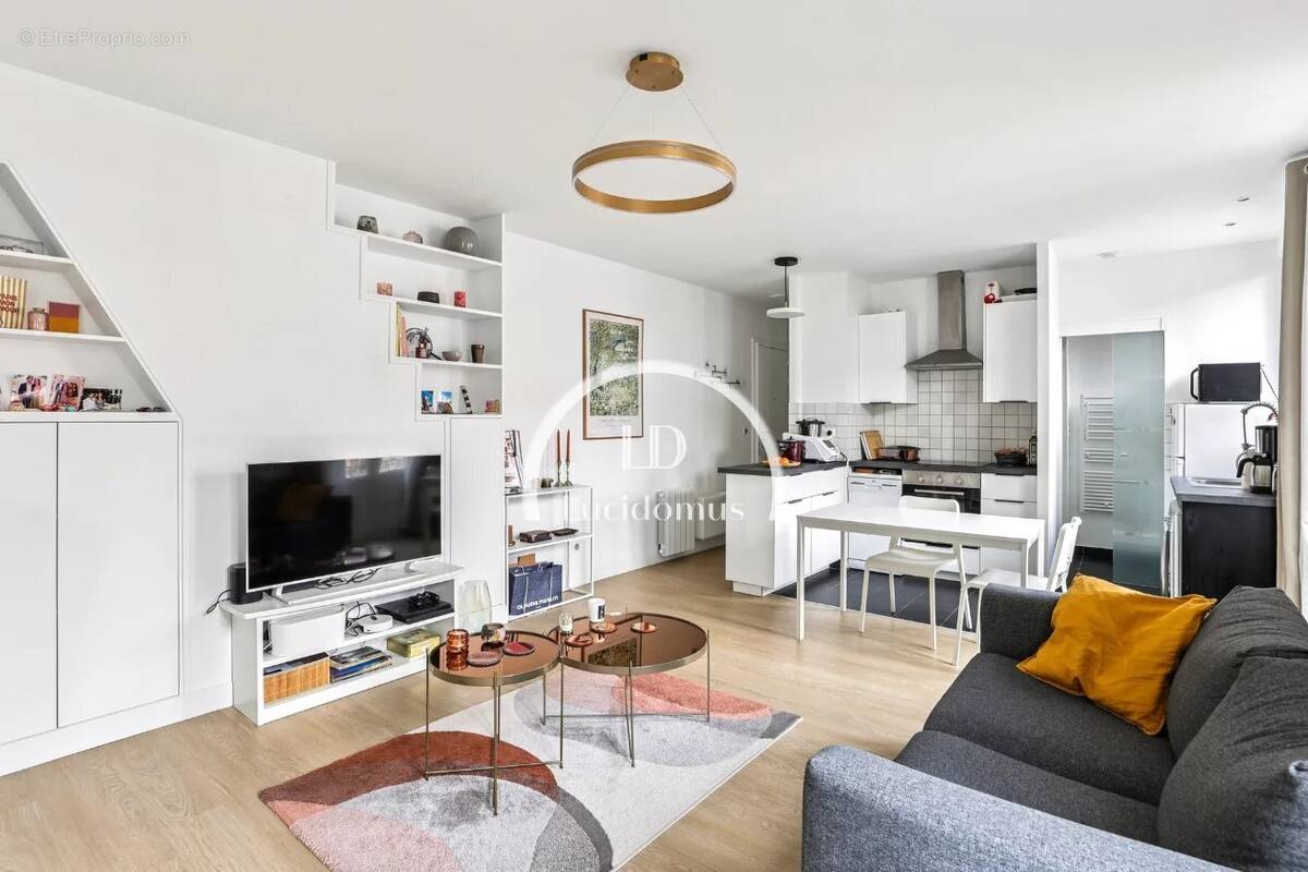 Appartement à PARIS-6E