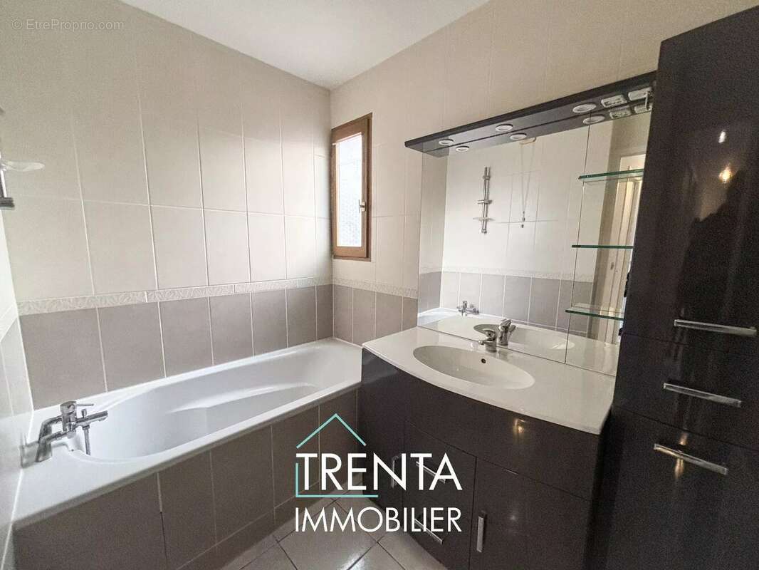 Appartement à EYBENS