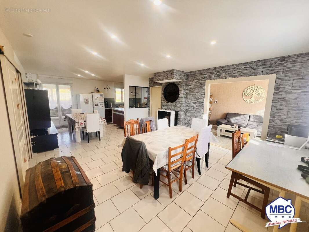 Maison à LE FUILET