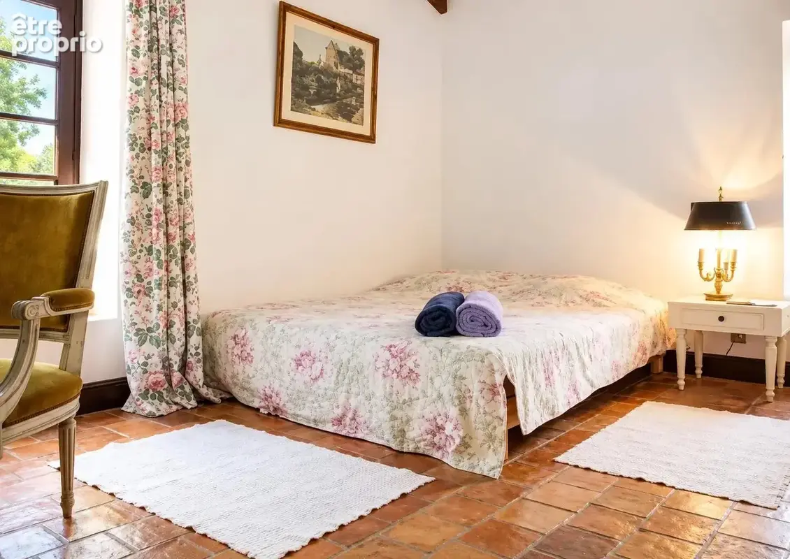 NICE – RIMIEZ  Élégante propriété de caractère dans un domaine privé - photo 4
