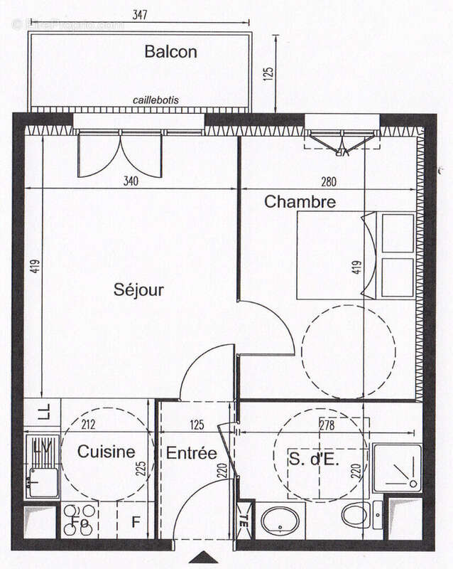 Appartement à COMBS-LA-VILLE