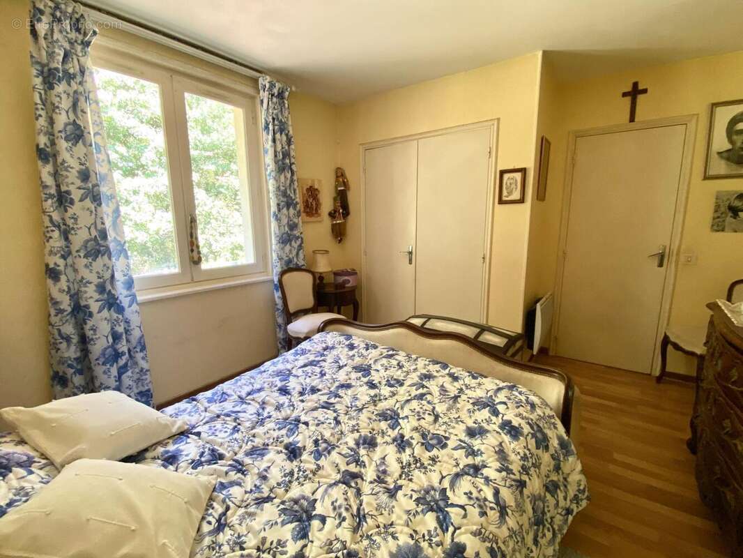 Maison 193 m² à Saint-Amans-Soult  - photo 7