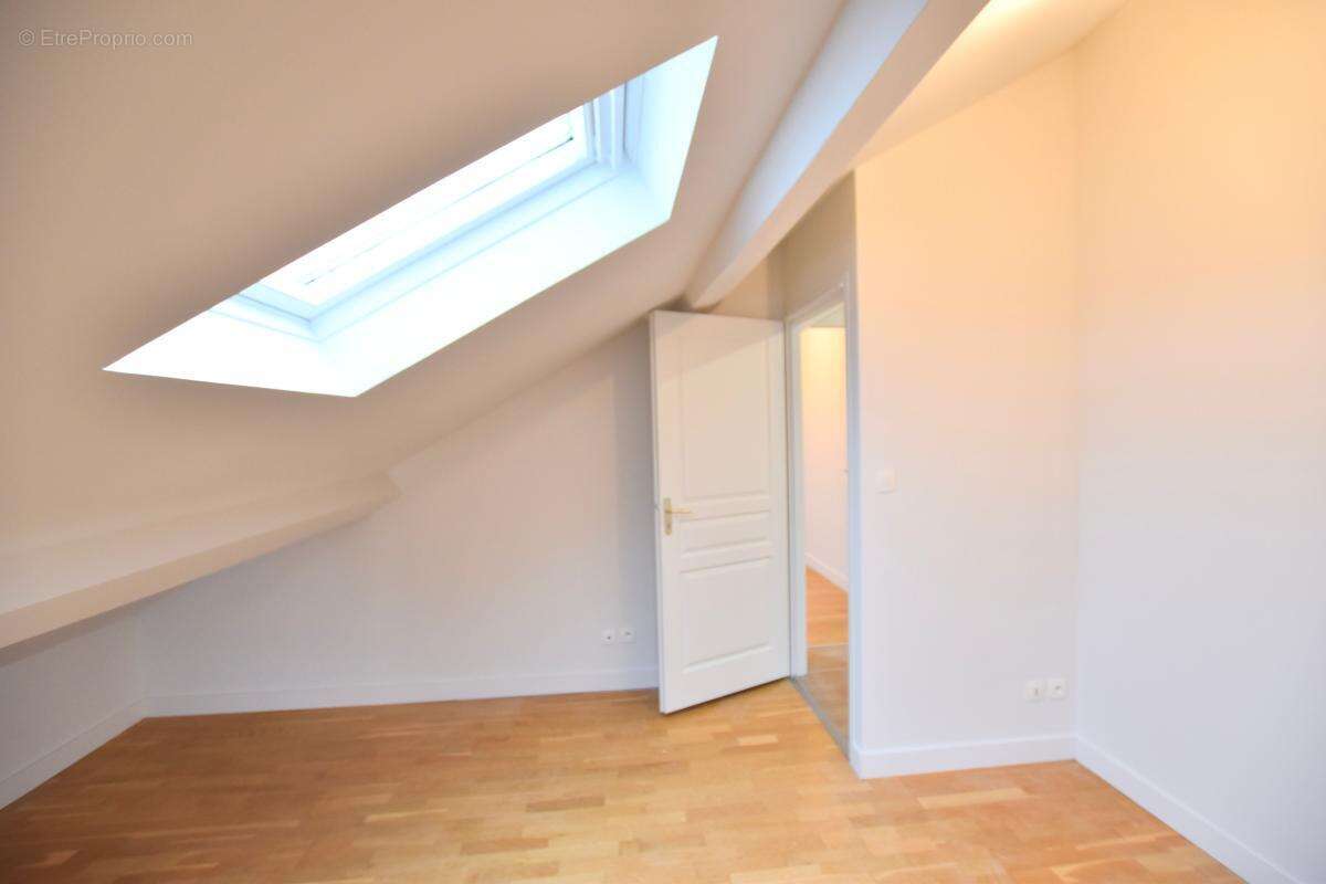 Appartement à TASSIN-LA-DEMI-LUNE