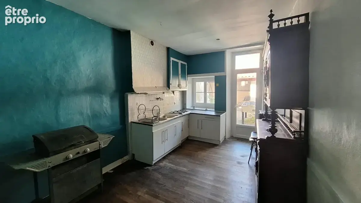 Maison 62 m² à Nontron  - photo 3
