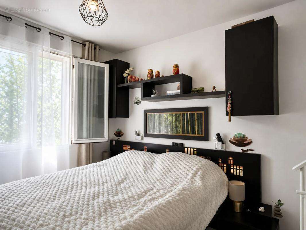 Maison de 7 pièces de 113 m² à Les Roches-de-Condrieu - photo 14