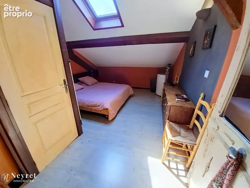 Rare, dans maison vigneronne de caractère , appartement de de 11 pièces de 210 m2 avec jardin et piscine - photo 15