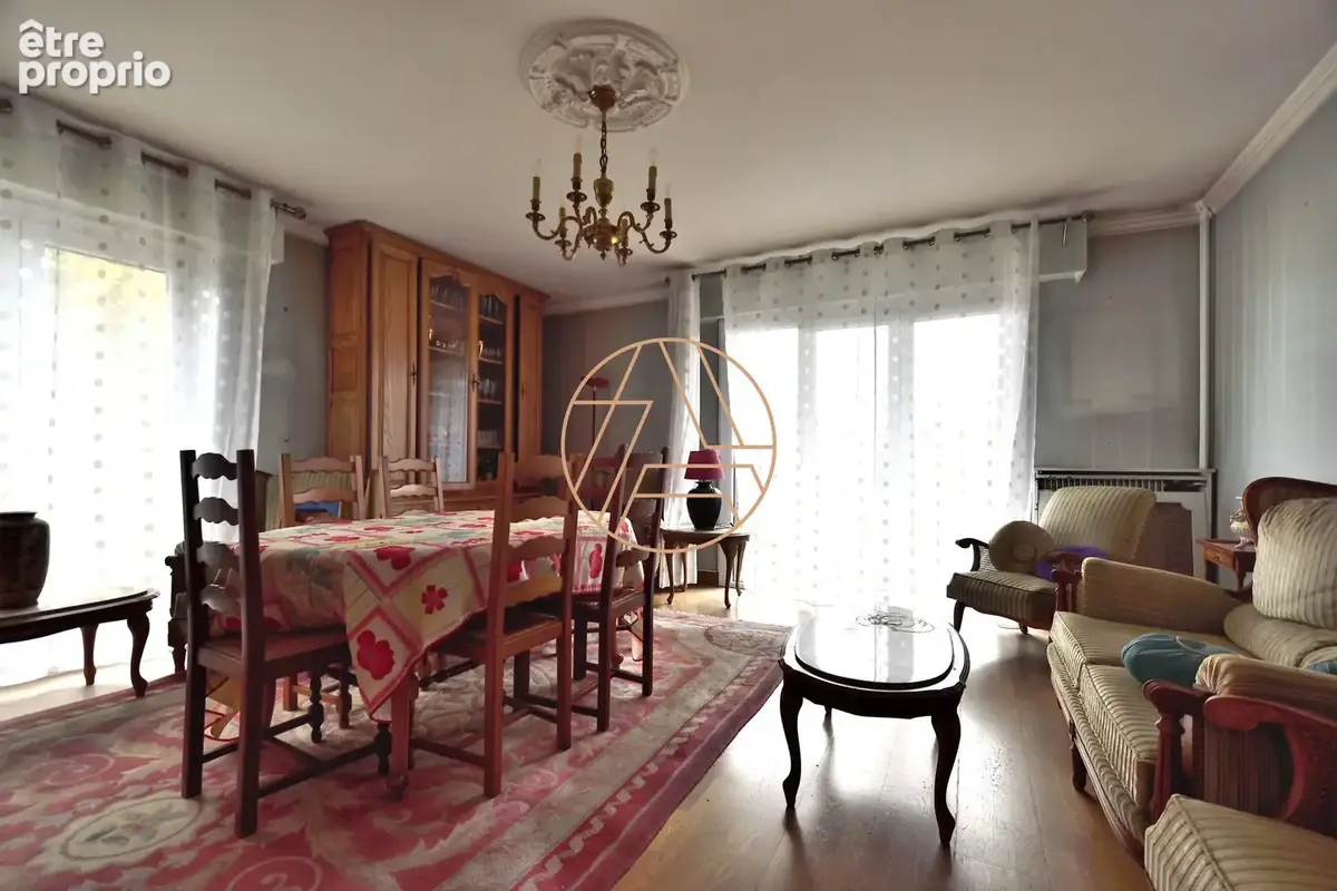 Appartement 3 pièces 75 m² à vendre à Saint-Maur-Des-Fosses (94100) - photo 2
