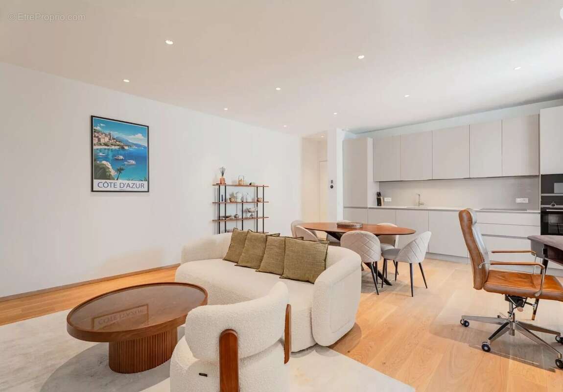 Appartement à BEAULIEU-SUR-MER