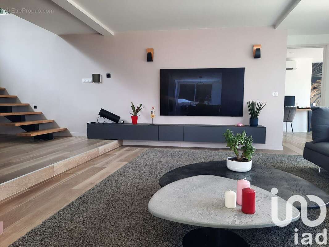 Photo 4 - Maison à VARCES-ALLIERES-ET-RISSET