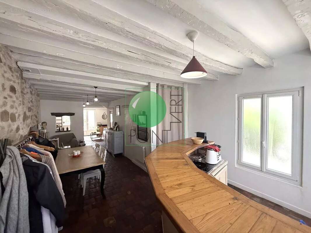 Maison à BALLANCOURT-SUR-ESSONNE