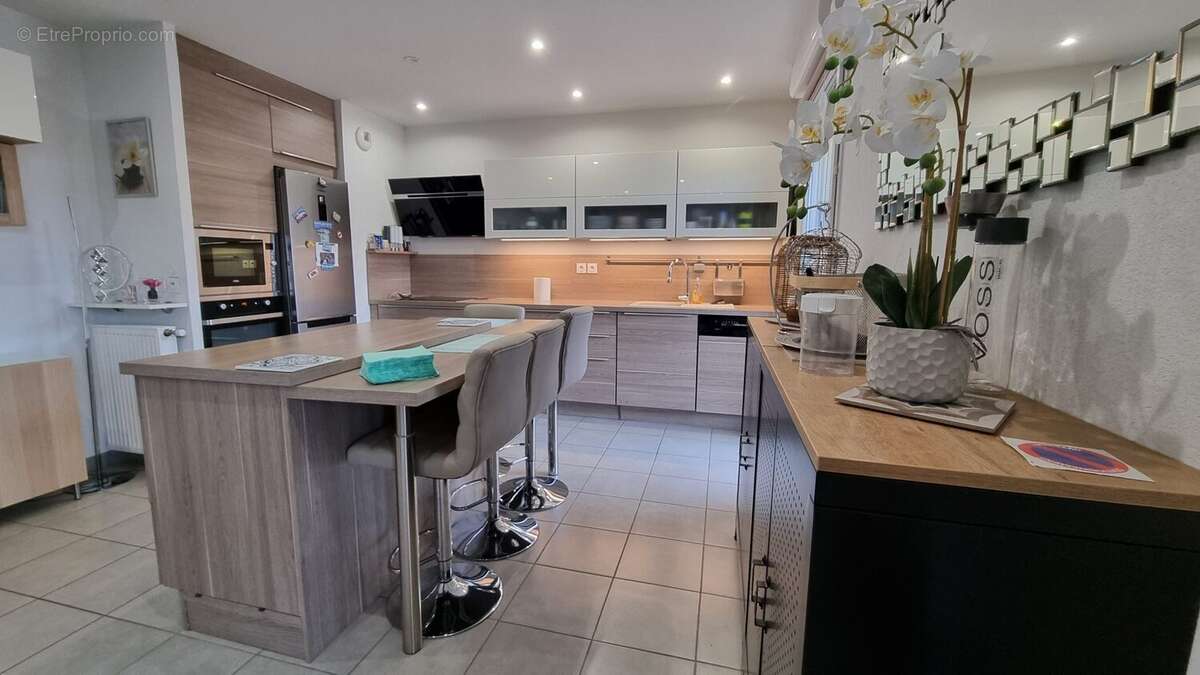 Appartement à ROQUES