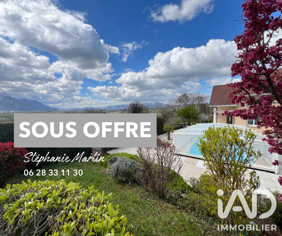 Photo 1 - Maison à LA BUISSE