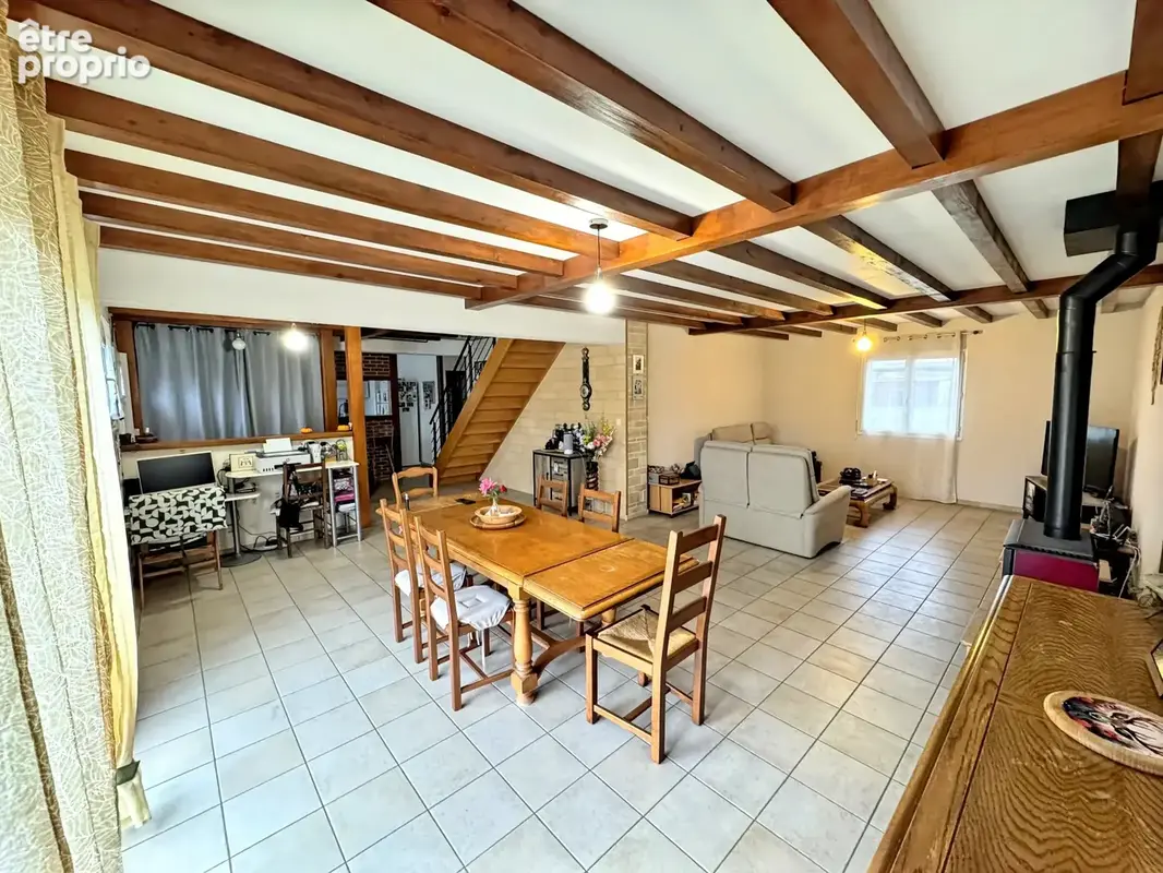 Maison familiale de 164 m² à Gatey - photo 4