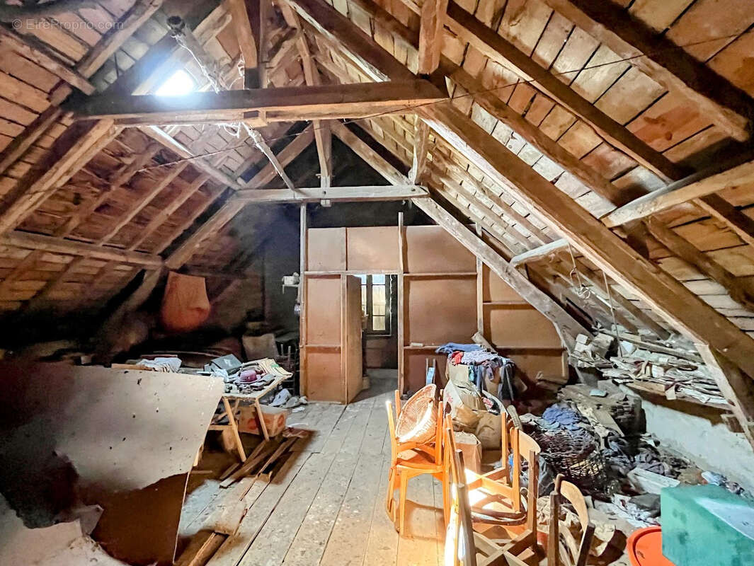 Maison à ESTIVAUX