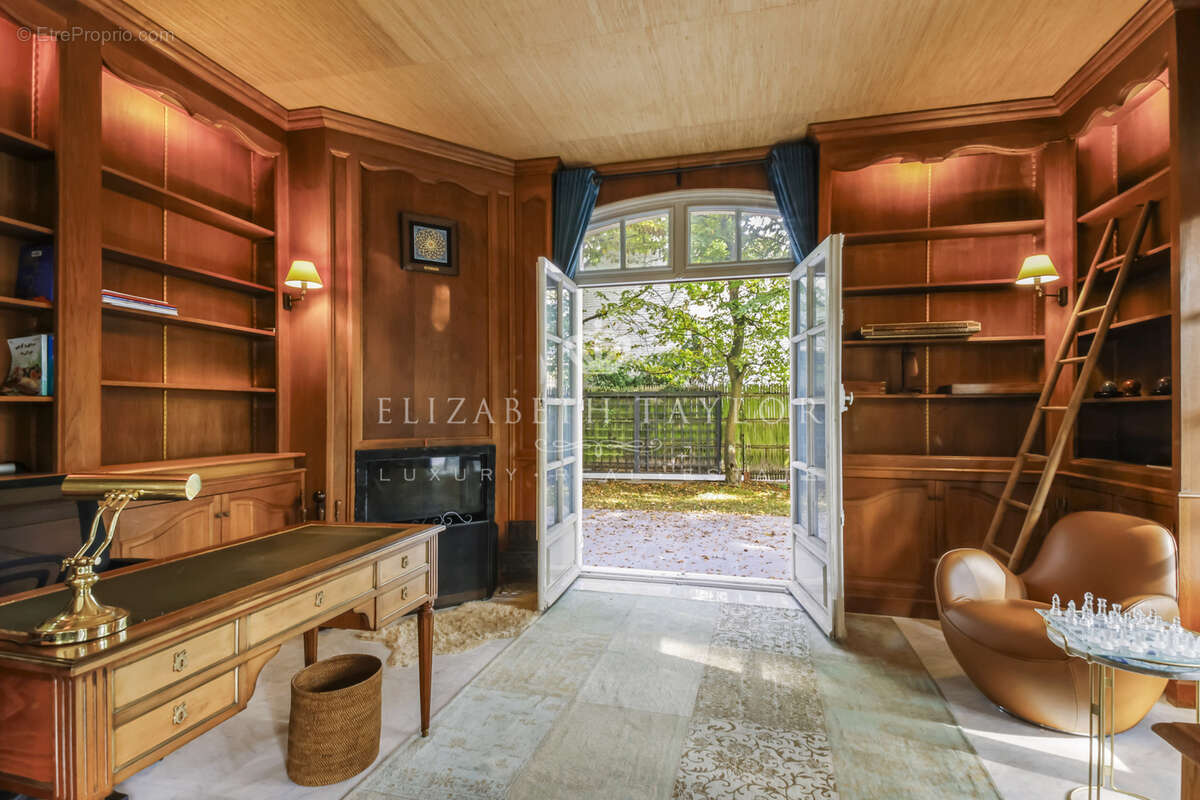 Maison à LE VESINET