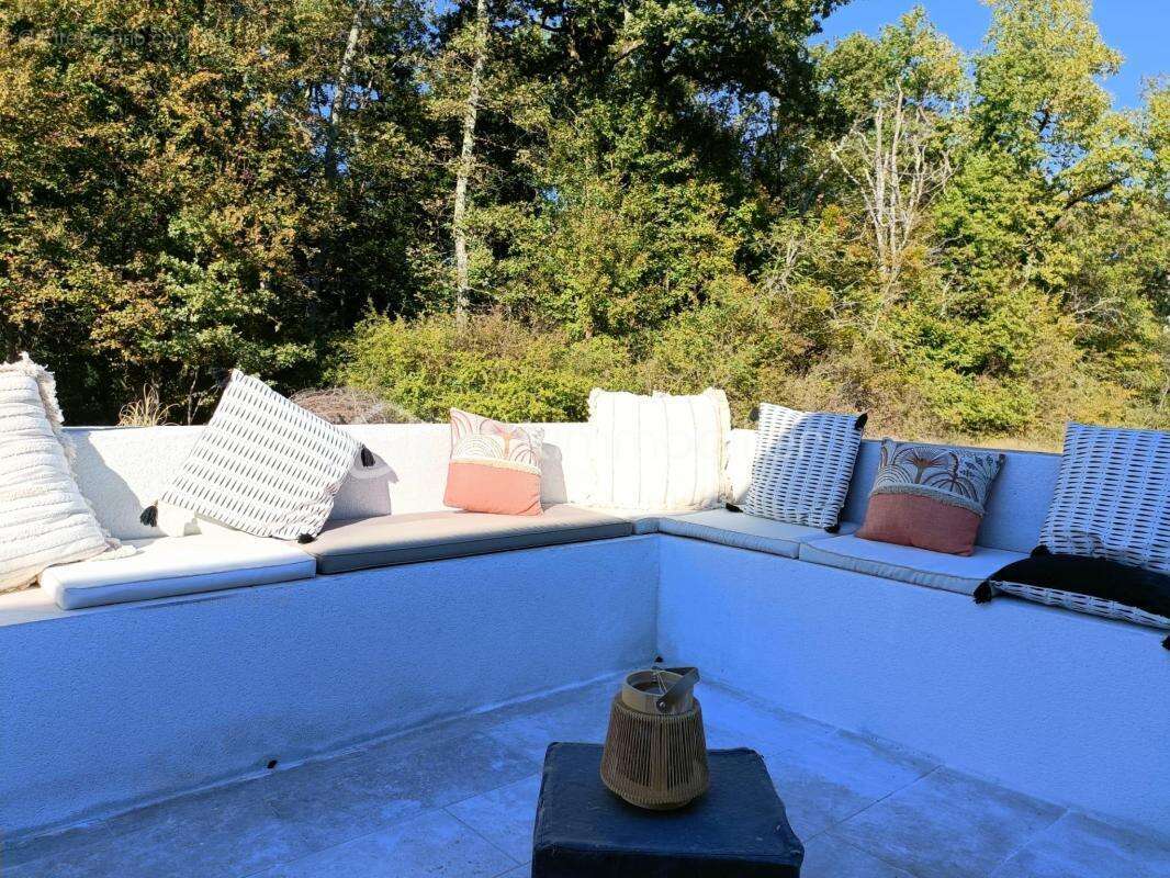 Maison à SAUSSIGNAC