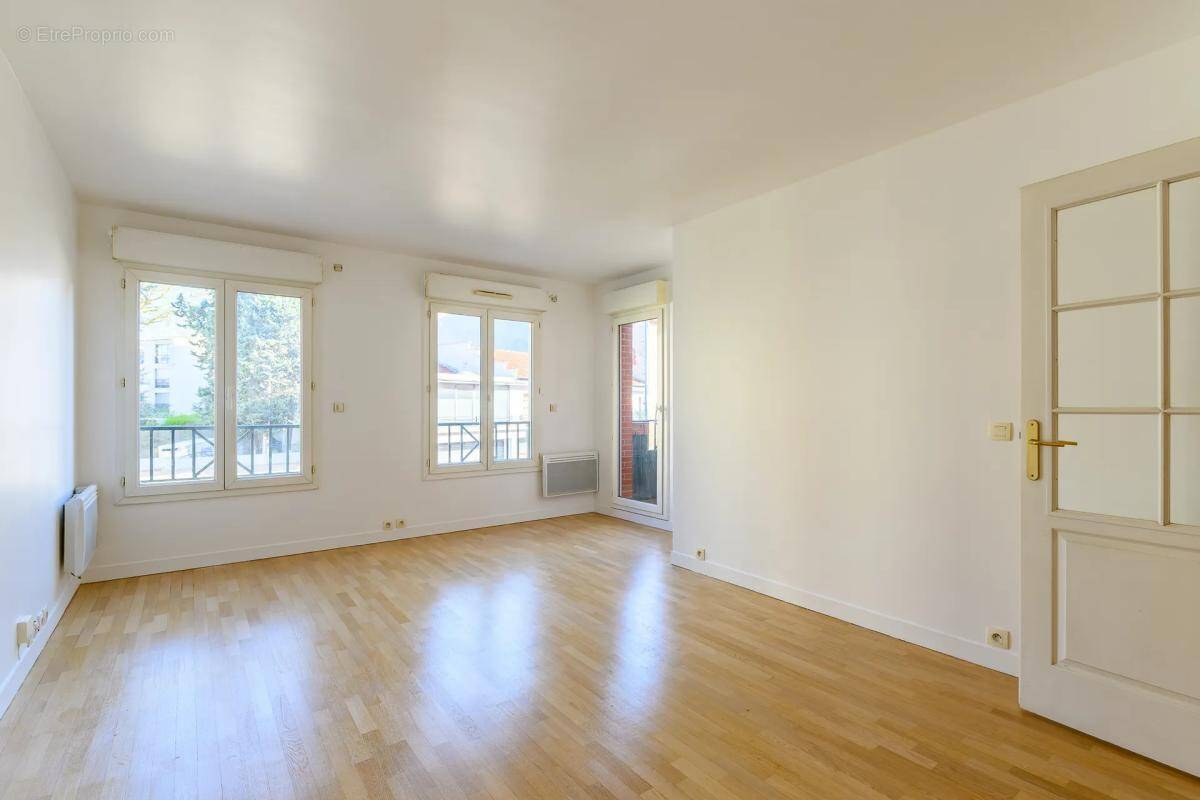 Appartement à NOGENT-SUR-MARNE