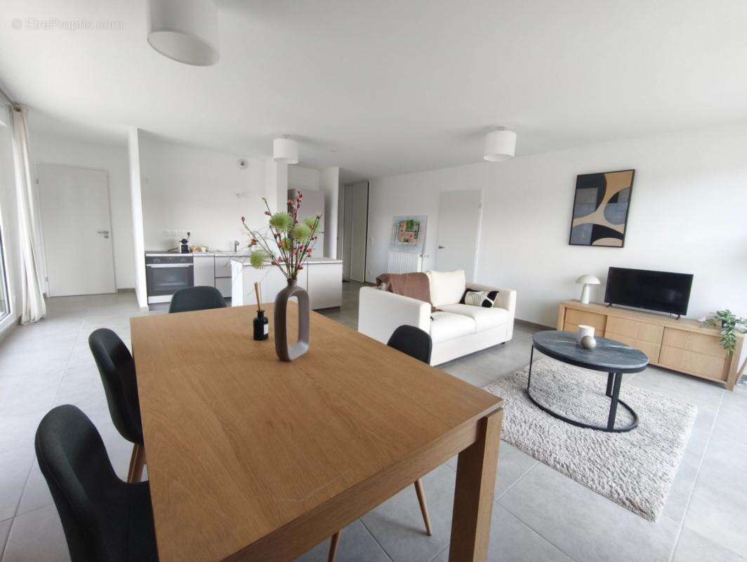 Appartement à CRAPONNE