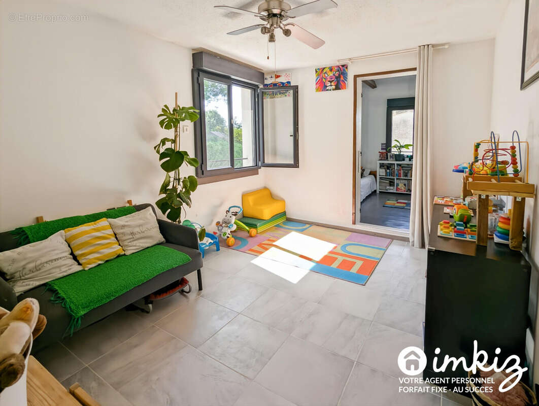Maison individuelle 6 pièces 104 m² avec piscine - photo 12