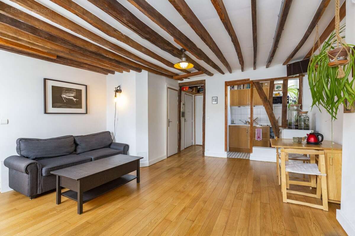 Appartement 48 m² à Paris-18e  - photo 4