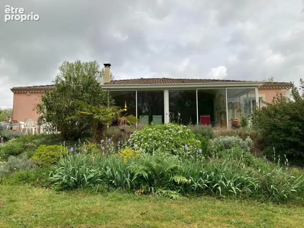 Rare propriété avec piscine intérieure! - photo 10