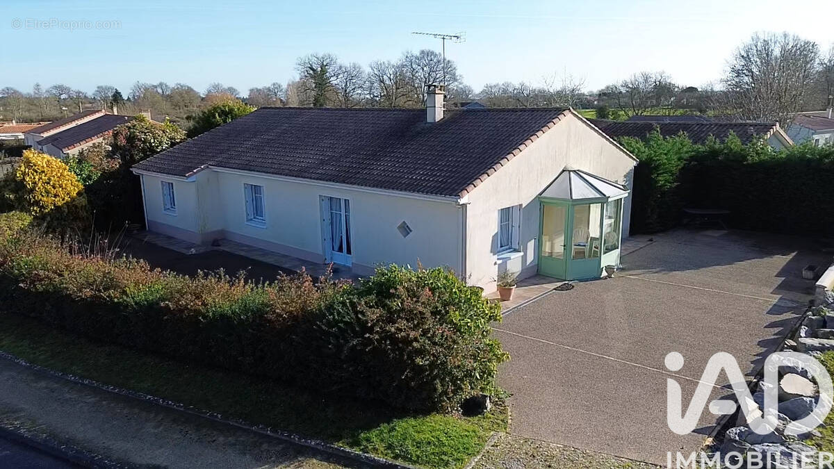 Photo 1 - Maison à POMPAIRE