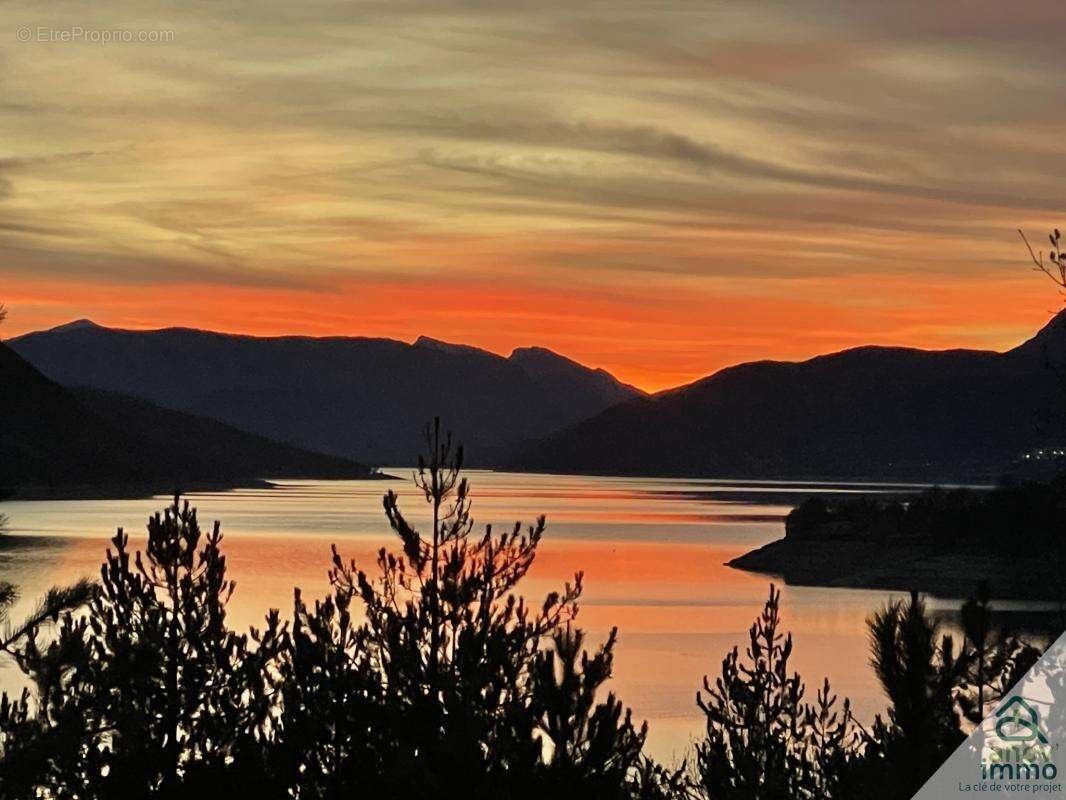 Maison à LE SAUZE-DU-LAC