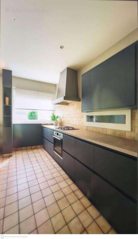 Maison à LES PONTS-DE-CE