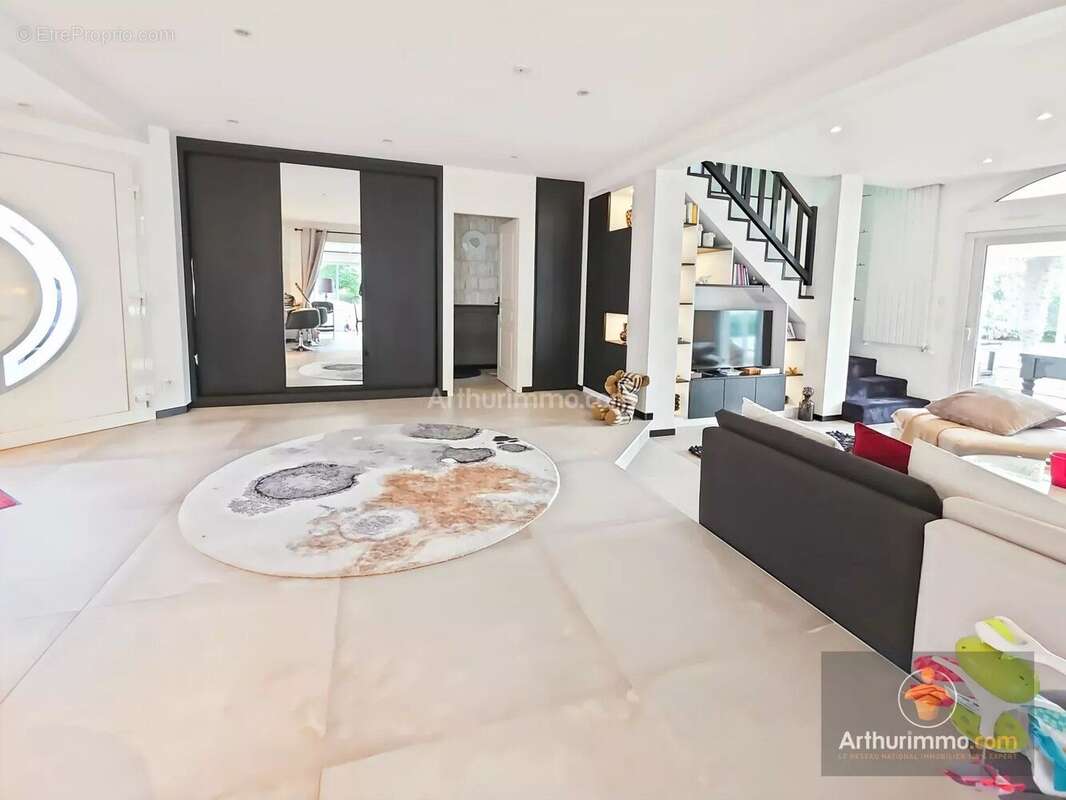 Maison à BONDOUFLE