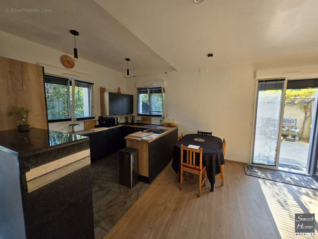 Maison à MAGNY-LES-HAMEAUX