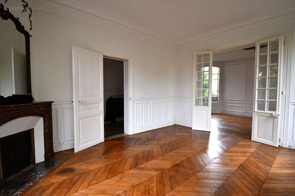 Chatou triangle d'or - 8 mn rer - magnifique maison 6 chambres - au calme - photo 5