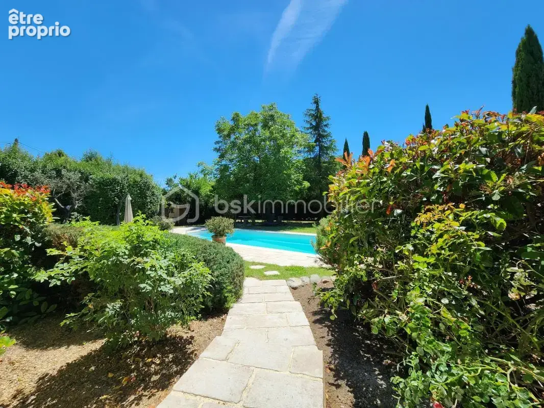 Villa 4 chambres avec piscine sur 2200m² env de terrain - photo 3