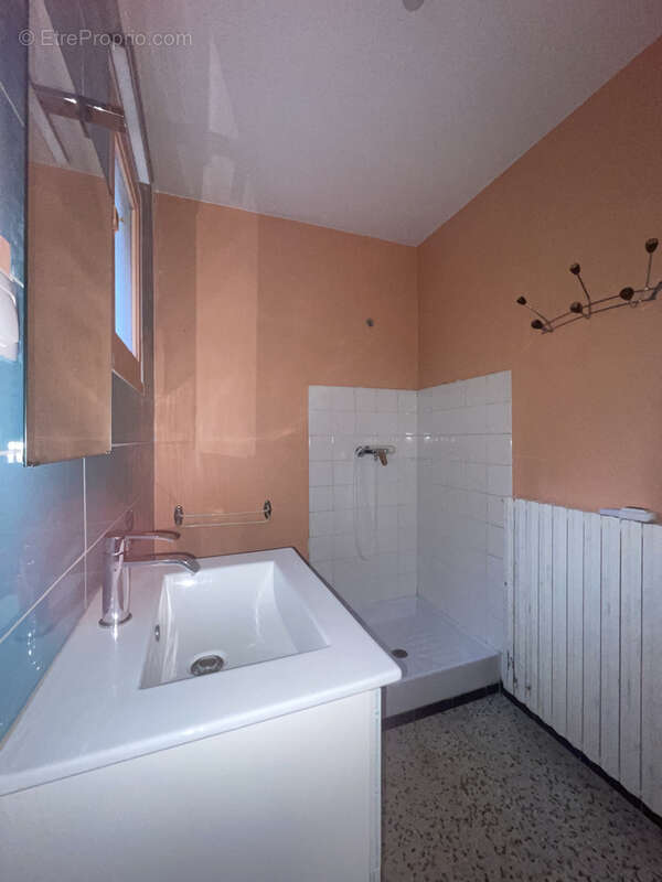 Grande maison avec 6 chambres à rénover - photo 19