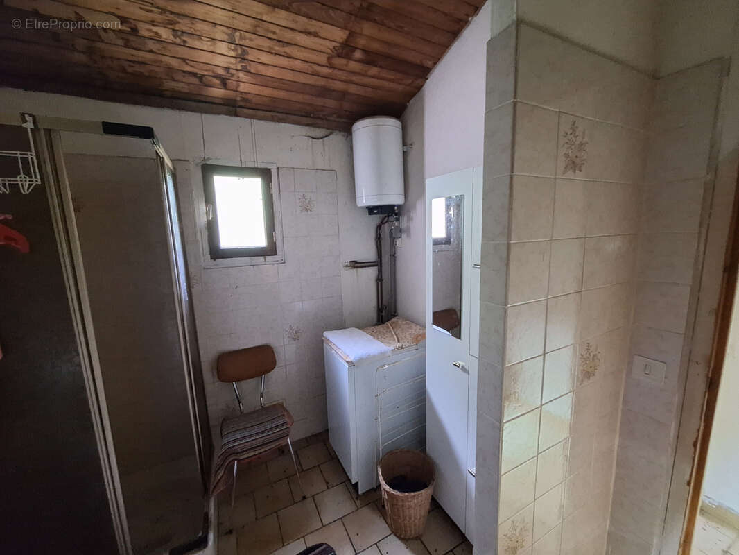 Maison à SAINT-CERNIN-DE-L&#039;HERM