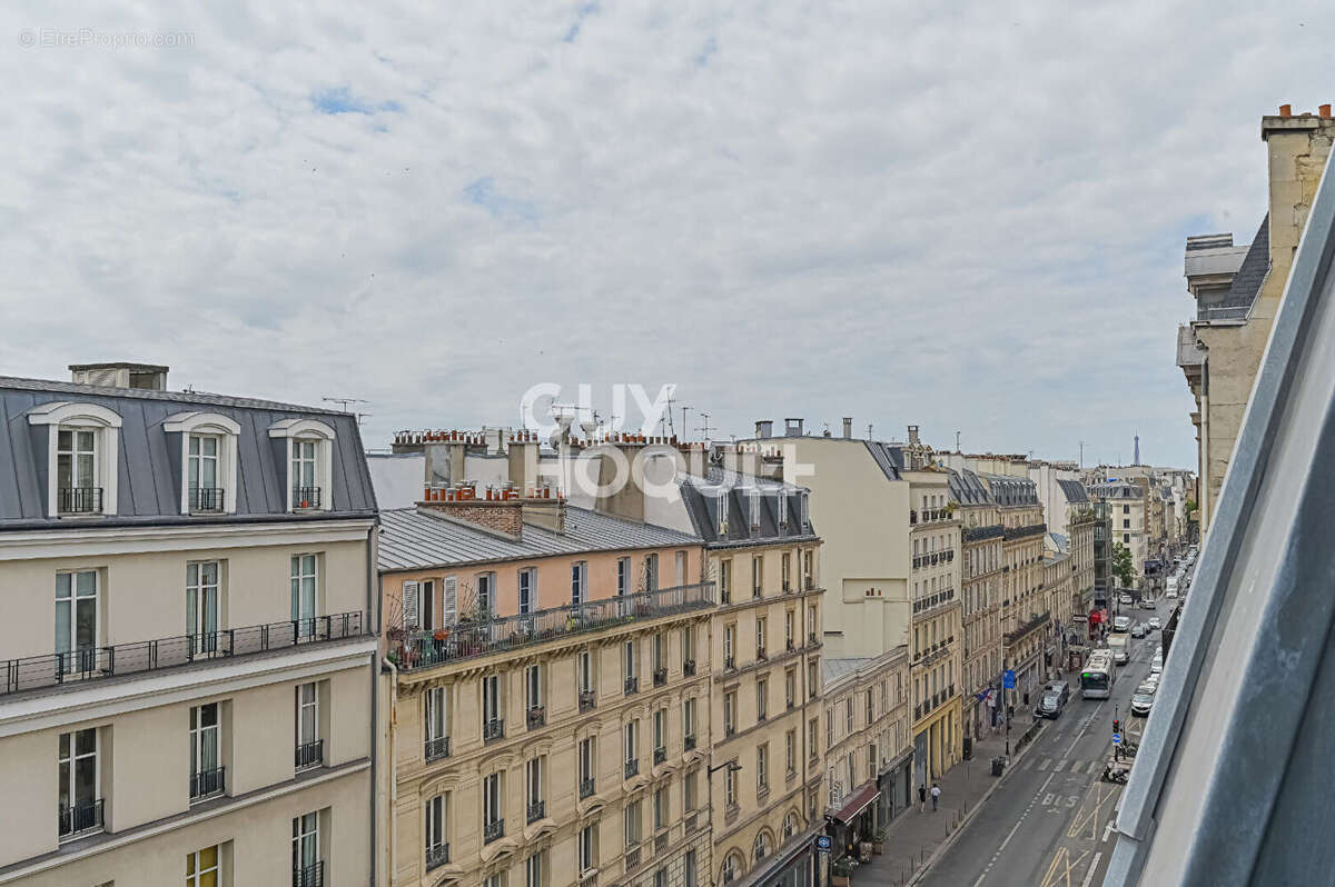 Appartement à PARIS-10E
