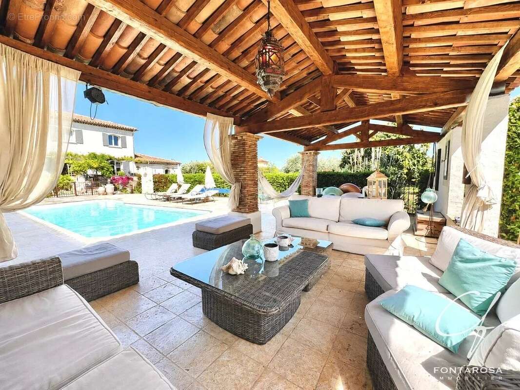 Villa d’Exception au Muy ! Piscine, Pool House & Prestations Haut de Gamme - photo 17