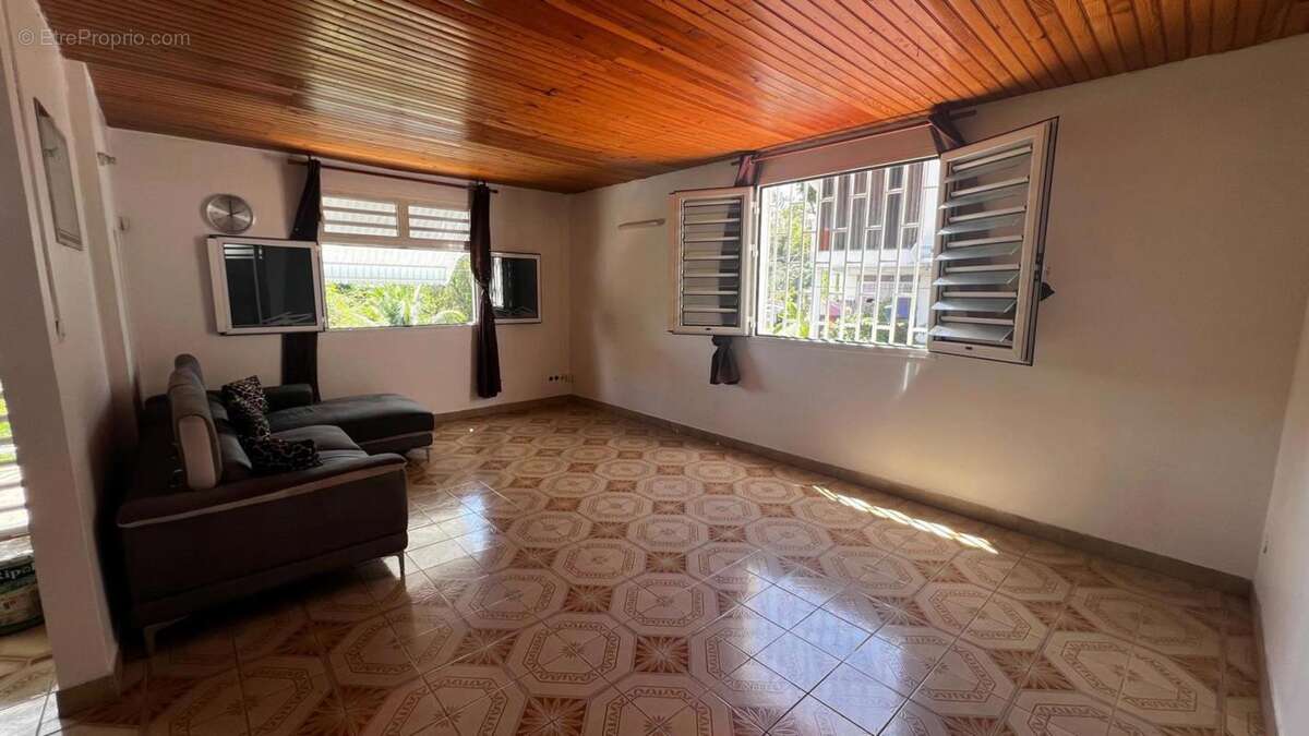 Maison à FORT-DE-FRANCE