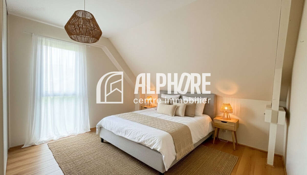 Maison à SAINT-LYPHARD