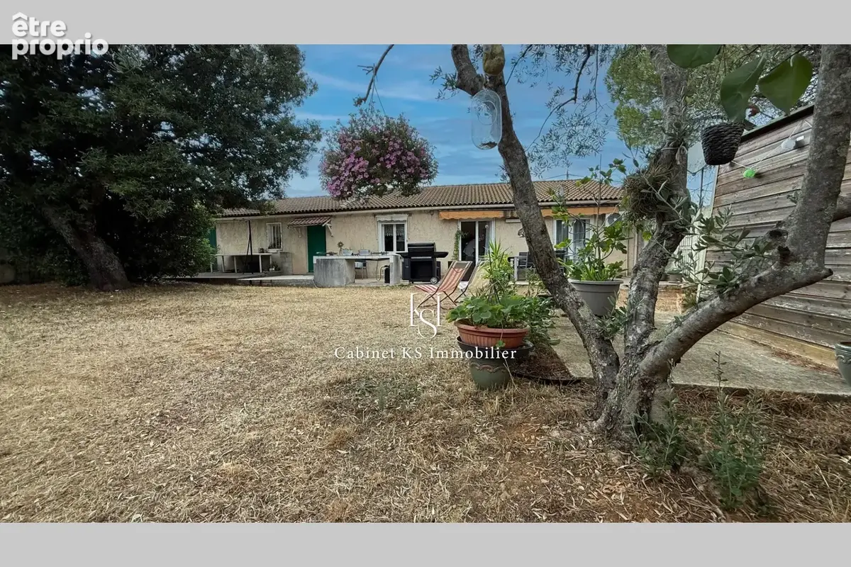 Maison 94 m² à Saint-Maximin-La-Sainte-Baume  - photo 2