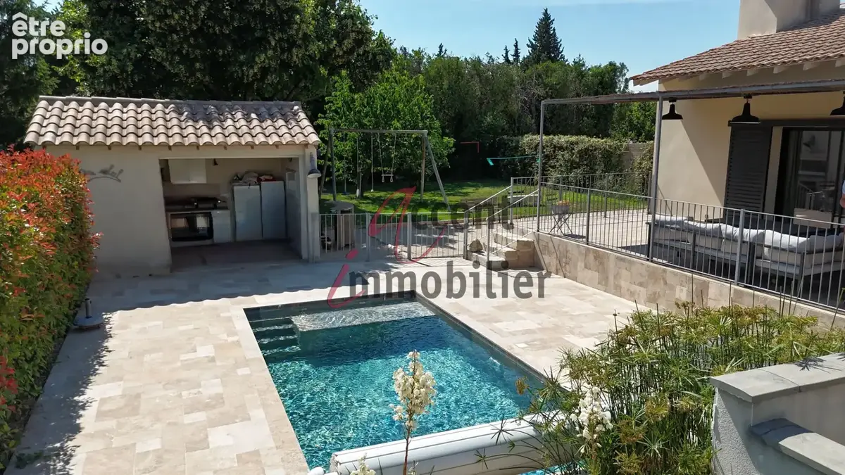 Mollégès - villa 154 m² - 4 chambres - piscine - dépendances - photo 2
