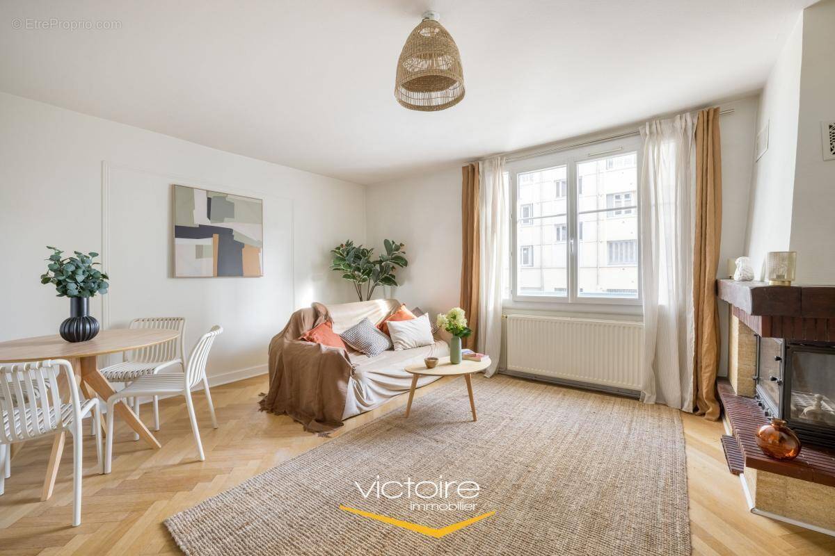 Appartement à VILLEURBANNE