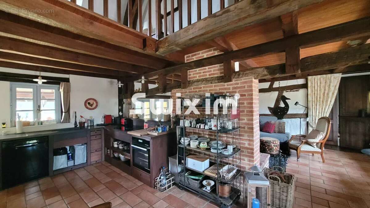 Maison à LONS-LE-SAUNIER