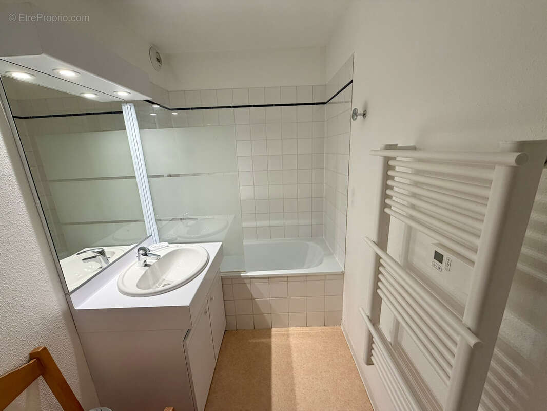 Dans une résidence au pied des pistes de ski au col du Mollard, bel appartement de 32 m2 situé au 2e étage. - photo 10