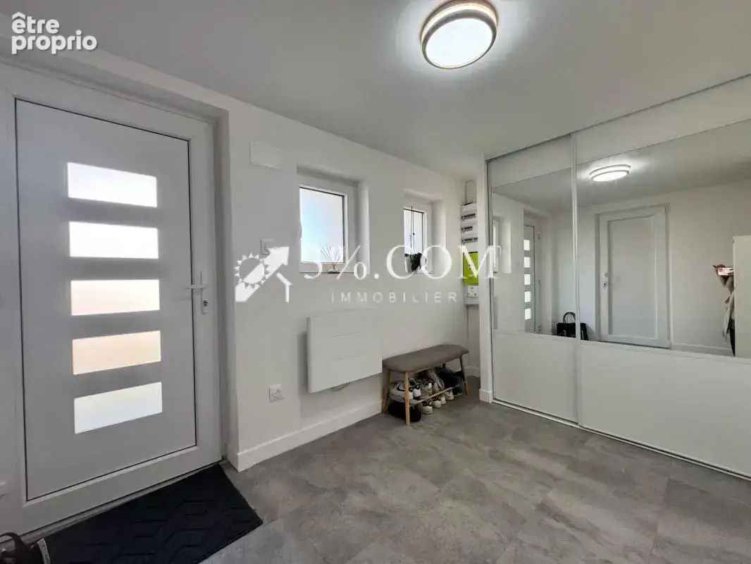 3%COM Jolie maison rénovée avec jardin - photo 15
